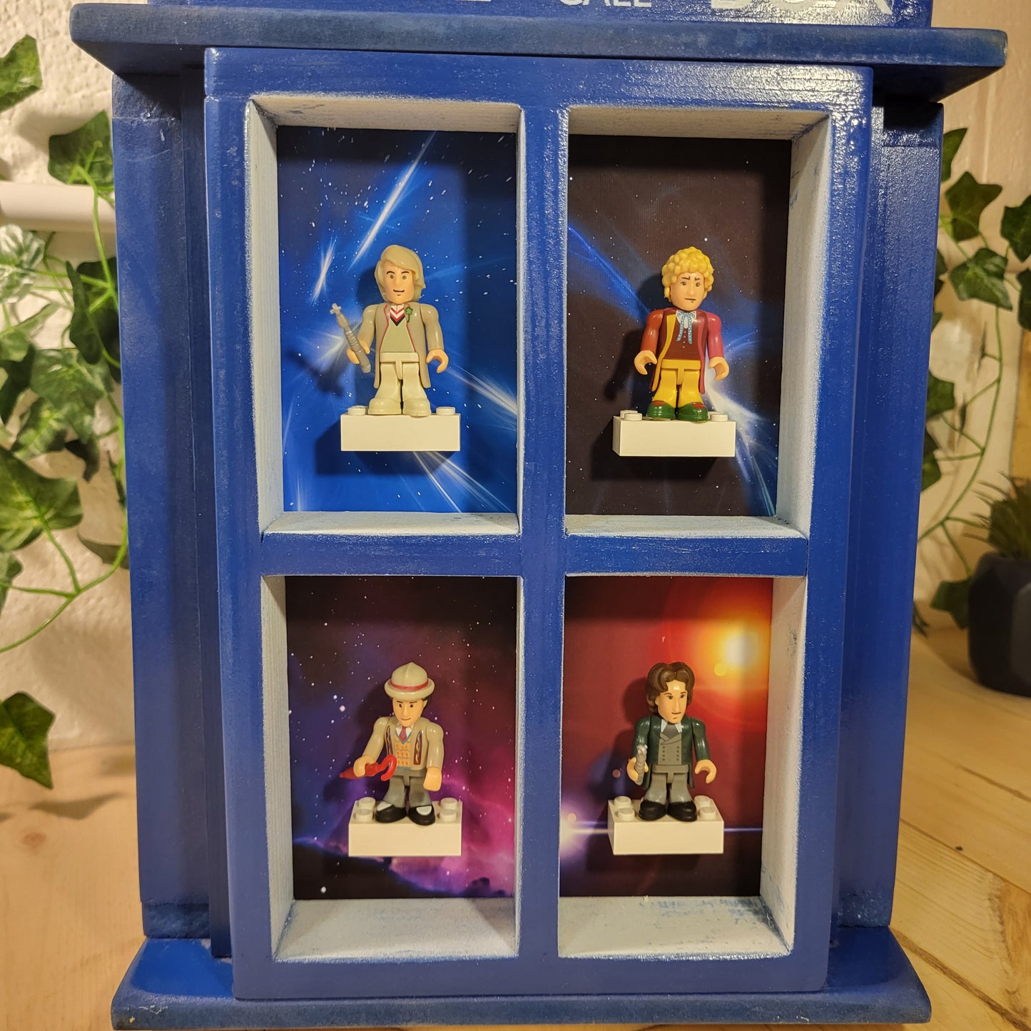 Dr Who Micro Figures Tardis. Hand-Crafted